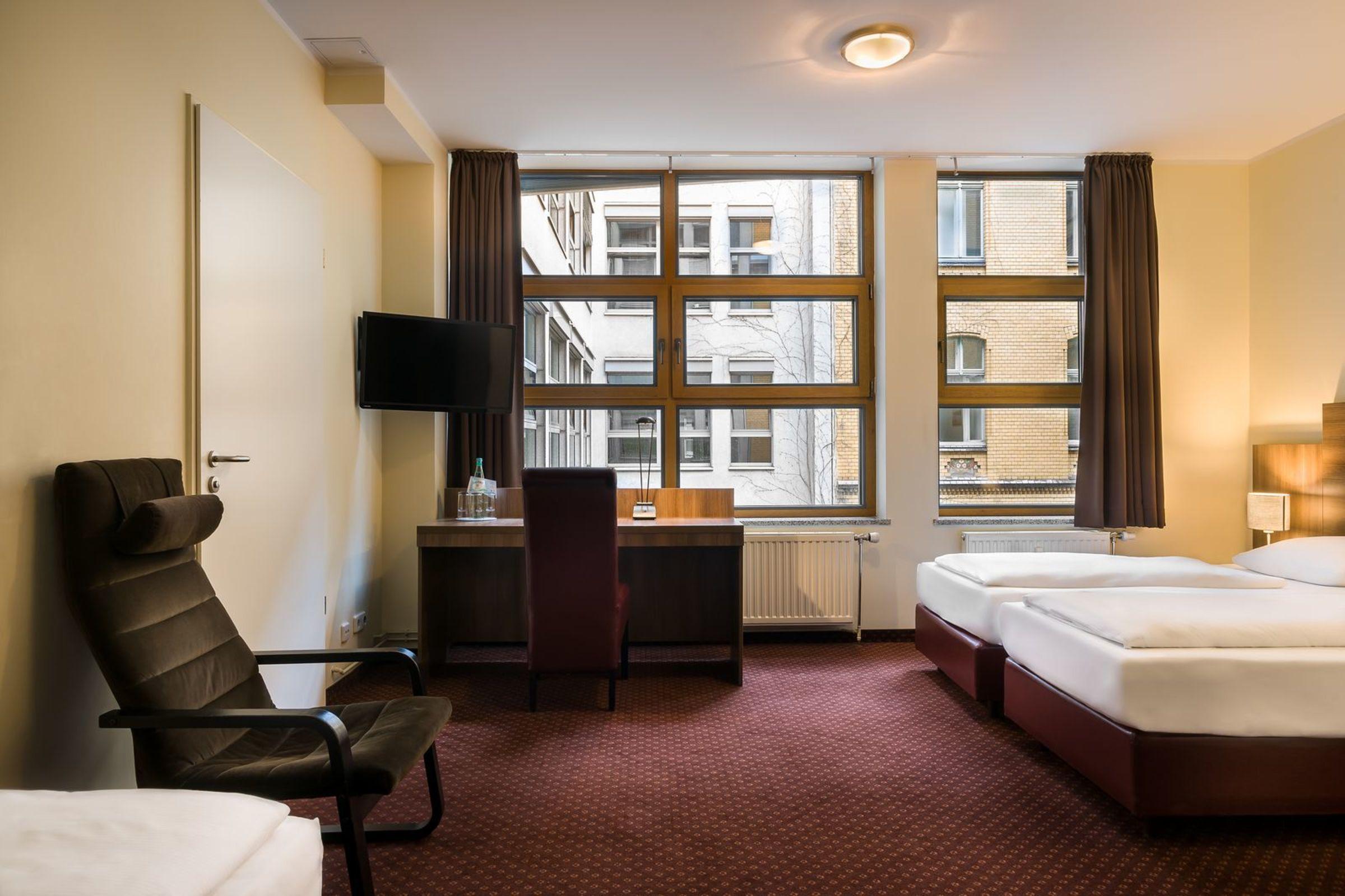 Garner Hotel Berlin - Schoeneberg By Ihg Ngoại thất bức ảnh