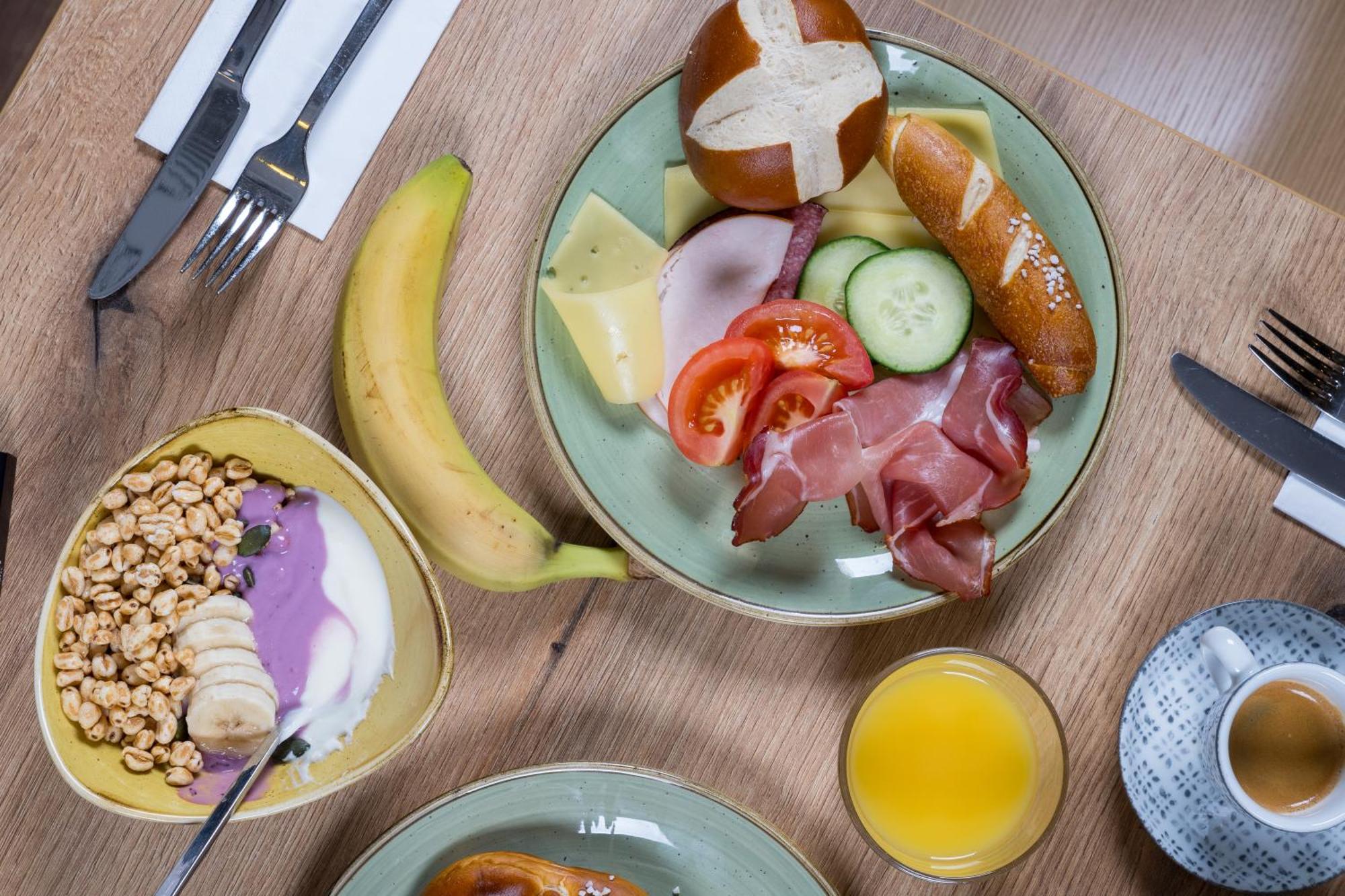 Garner Hotel Berlin - Schoeneberg By Ihg Ngoại thất bức ảnh
